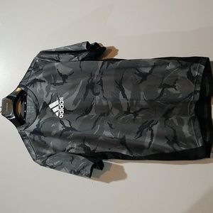 WORN TWICE Adidas Mens Primegreen Camouflage T shirt sz Small